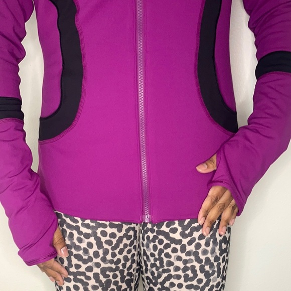 Bliss Jacket Reversible Black/ Regal Plum Mesh - Picture 13 of 15